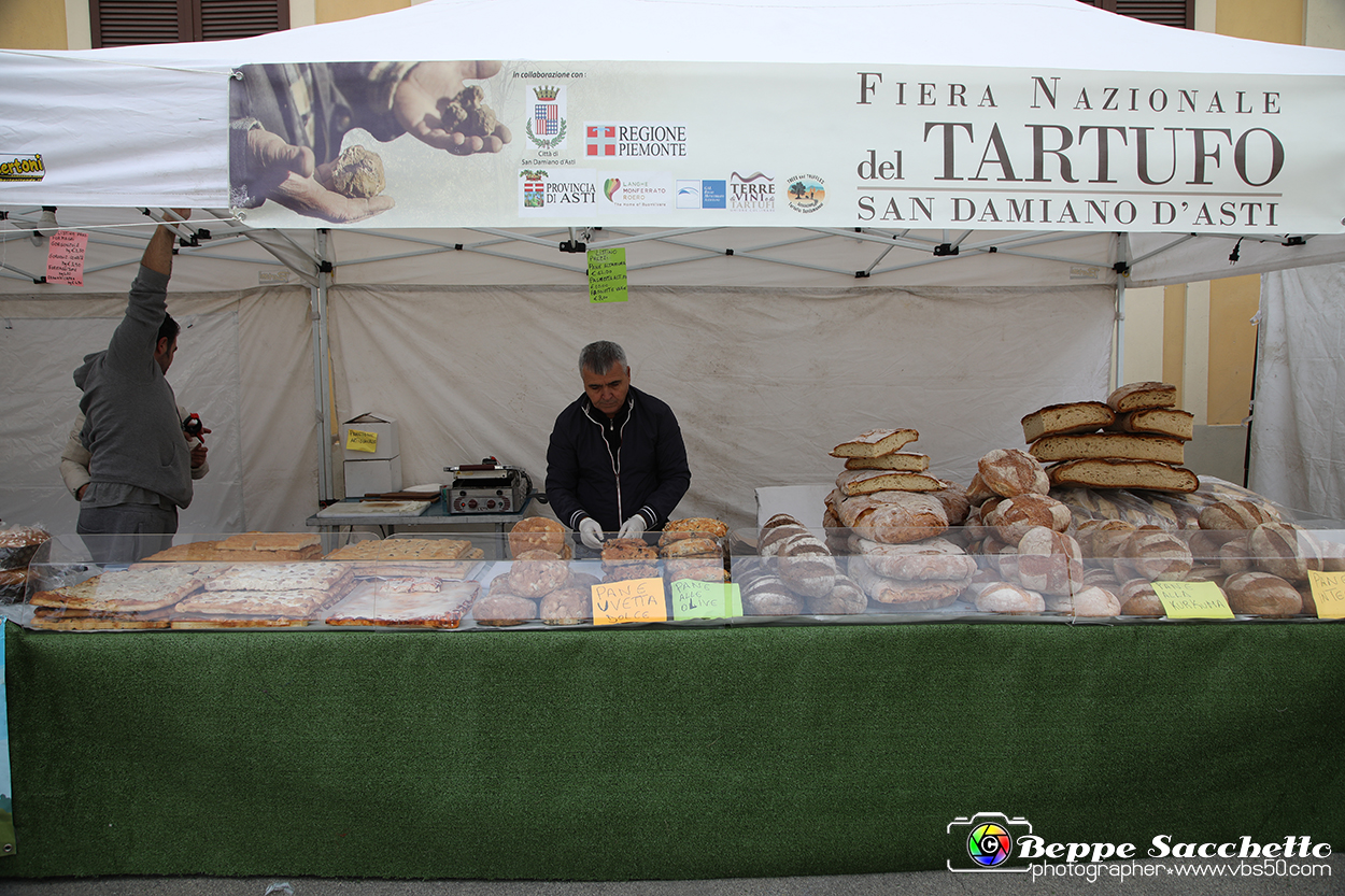 VBS_6157 - Fiera dei Santi - 12.ma Fiera Nazionale del Tartufo.jpg